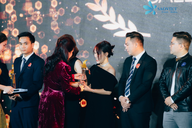 Tổ Chức Lễ Trao Giải Thưởng - Sao Việt Event