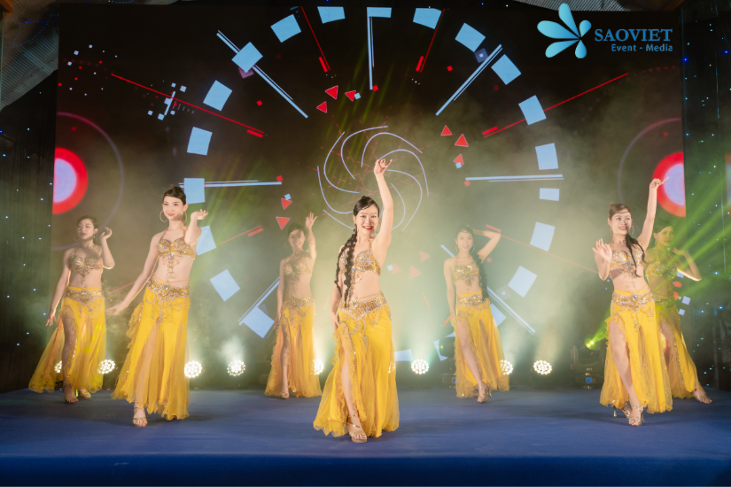 Màn biểu diễn sôi động 